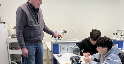 MINT-Rallye in der Marienschule Emsdetten: Praxisnahe Berufsorientierung direkt im Klassenzimmer